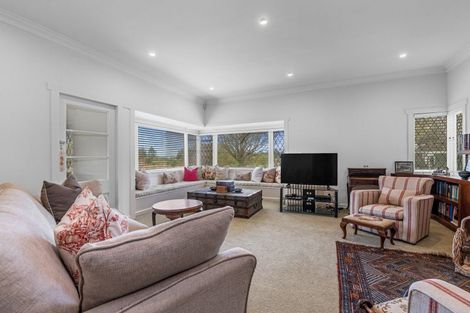 Photo of property in 40 Takinga Street, Mourea, Rotorua, 3074