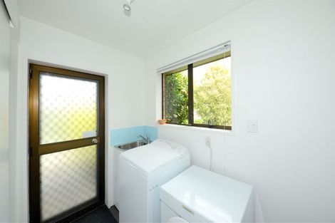 Photo of property in 2/11 Rubens Place, Burnside, Christchurch, 8053