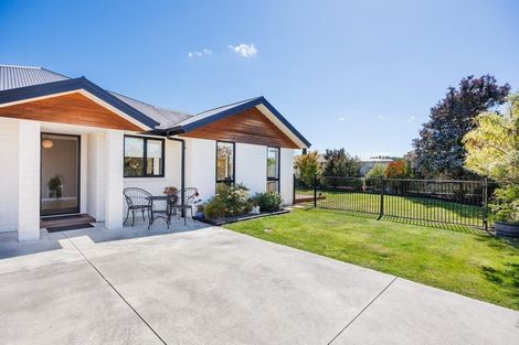 Photo of property in 147 Pharazyn Street, Maewa, Feilding, 4702
