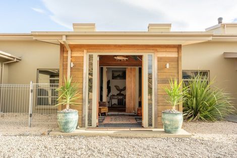 Photo of property in 2254a Mouse Point Road, Leslie Hills, 7395
