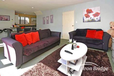 Photo of property in 2/31 Whiteleigh Avenue, Addington, Christchurch, 8024