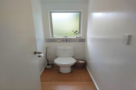 Photo of property in 21 Flaxdale Street, Birkdale, Auckland, 0626