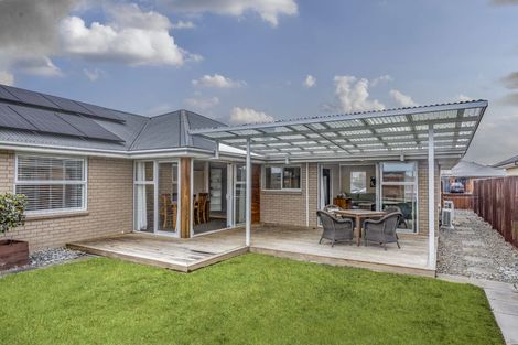 Photo of property in 19 Sovereign Boulevard, Kaiapoi, 7630