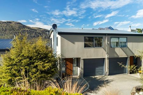 Photo of property in Elkridge Apartments, 2/64 Marina Drive, Frankton, Queenstown, 9300