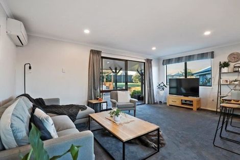 Photo of property in 11 Highland Drive, Pukete, Hamilton, 3200