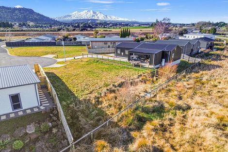 Photo of property in 11 Raupo Lane, Ohakune, 4625