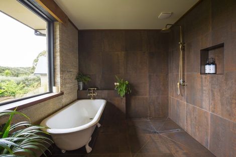 Photo of property in 16 Pennyroyal Place, Te Kamo, Kamo, 0185