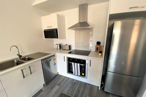 Photo of property in 4/5 Teddy Street, Whitiora, Hamilton, 3200