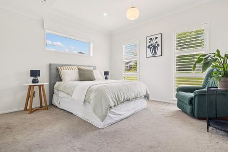 Photo of property in 2 Tauwaka Crescent, Riverhead, 0820