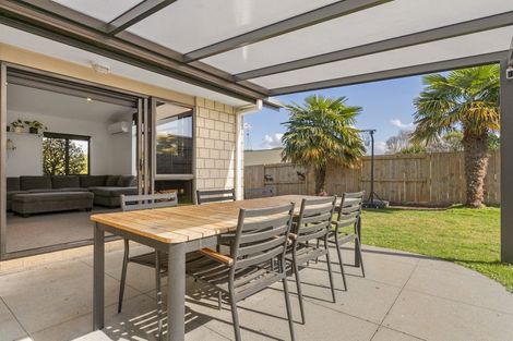 Photo of property in 18 Rosella Drive, Welcome Bay, Tauranga, 3112