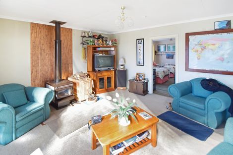 Photo of property in 10 Black Peak Road, Omarama, 9412