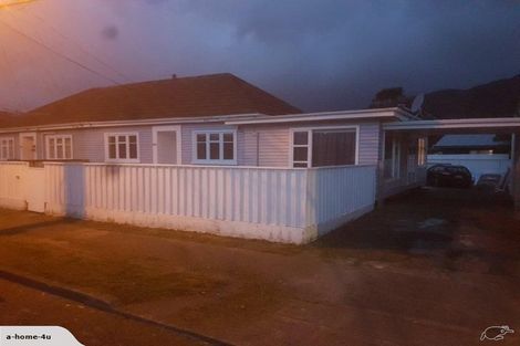 Photo of property in 80a Bell Road, Waiwhetu, Lower Hutt, 5010