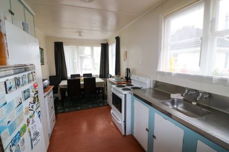 Photo of property in 3 Redfern Street, Dannevirke, 4930