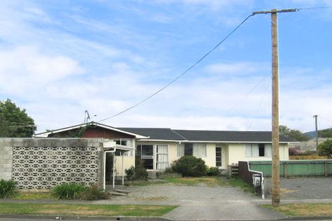 Photo of property in 57b Lane Street, Wallaceville, Upper Hutt, 5018
