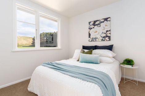 Photo of property in 36 Waihora Crescent, Waitangirua, Porirua, 5024