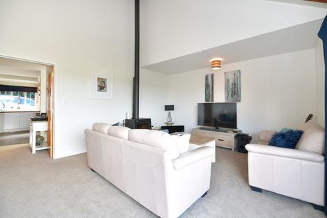 Photo of property in 20c Poplar Road, Stanmore Bay, Whangaparaoa, 0932