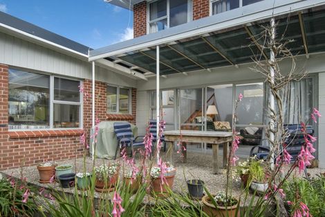 Photo of property in 10 Roretana Drive, Athenree, Katikati, 3177