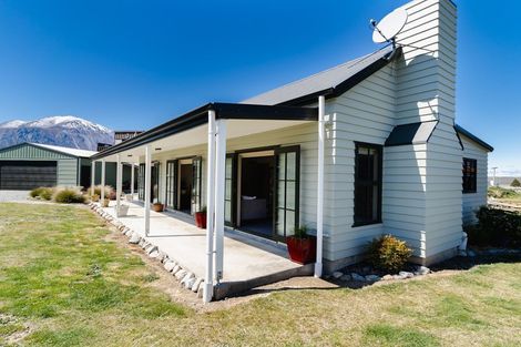 Photo of property in 3 Dobson Lane, Lake Ohau, Twizel, 9412