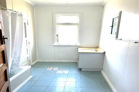 Photo of property in 74 Lincoln Road, Masterton, 5810