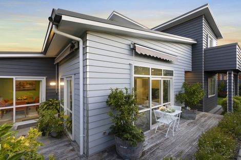 Photo of property in 35 Waione Avenue, Athenree, Waihi Beach, 3177