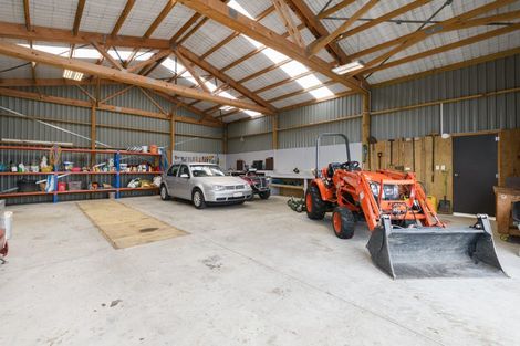 Photo of property in 136b Kumikumi Road, Lower Kaimai, Tauranga, 3171