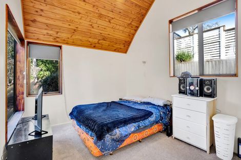 Photo of property in 28 Pararewa Drive, Whalers Gate, New Plymouth, 4310