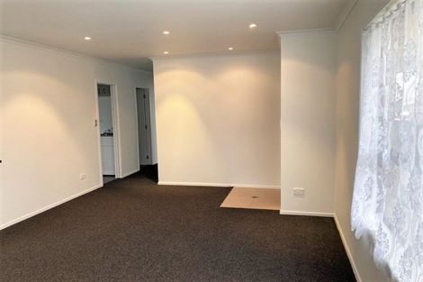 Photo of property in 3 Sexton Place, Manurewa East, Auckland, 2102