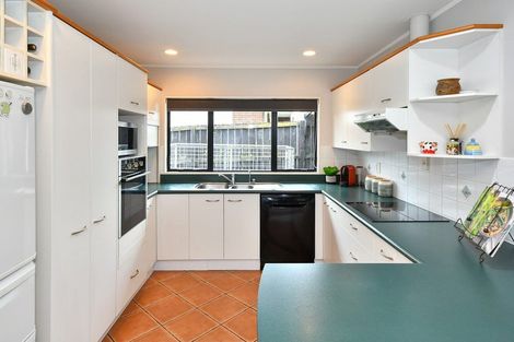 Photo of property in 187 Walter Strevens Drive, Conifer Grove, Takanini, 2112