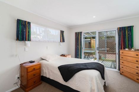 Photo of property in 24 Tawavale Street, Pukehangi, Rotorua, 3015