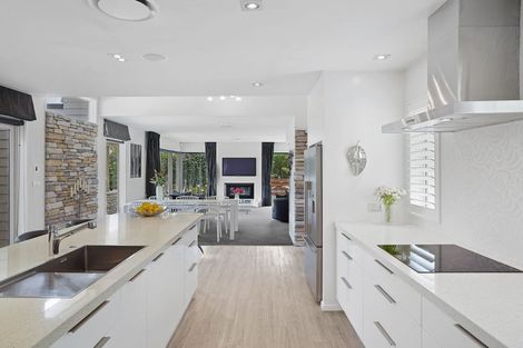 Photo of property in 97d Englefield Road, Northwood, Christchurch, 8051