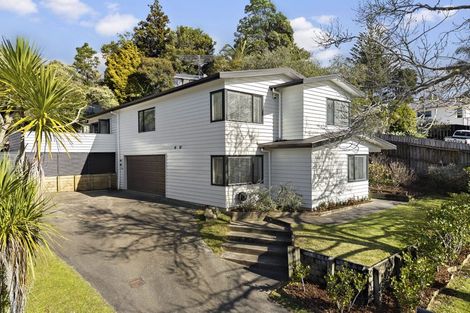 Photo of property in 13 Beaudine Avenue, Glenfield, Auckland, 0629