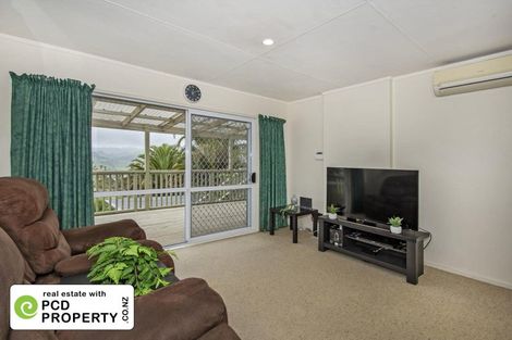 Photo of property in 5 Boundary Road, Hikurangi, 0114