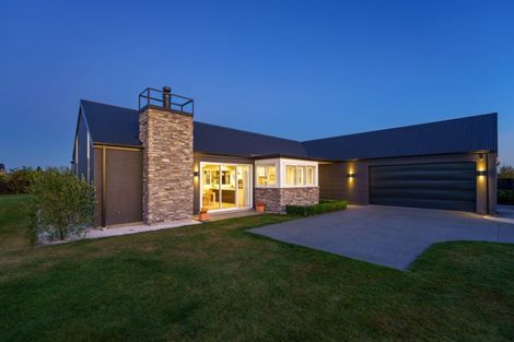 Photo of property in 10 Silver Peaks Drive, West Melton, 7618