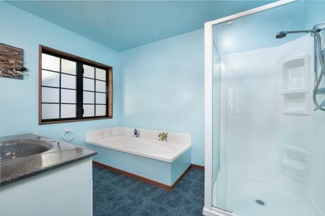 Photo of property in 33 Harry Ell Drive, Cashmere, Christchurch, 8022