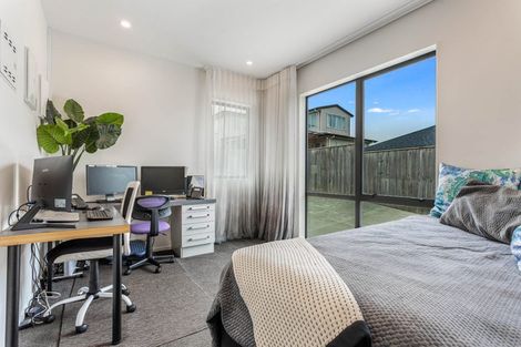 Photo of property in 7 Balthazar Road, Kumeu, 0810
