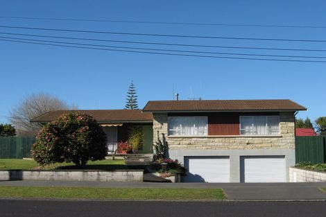 Photo of property in 1 Ashbury Avenue, Silverdale, Hamilton, 3216