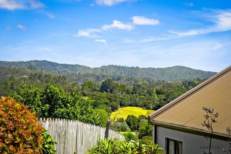Photo of property in 6 View Ridge Drive, Ranui, Auckland, 0612