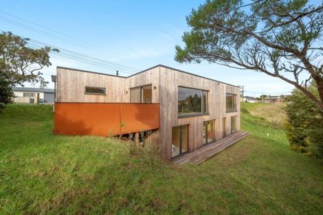 Photo of property in 282 Frankley Road, Ferndale, New Plymouth, 4310