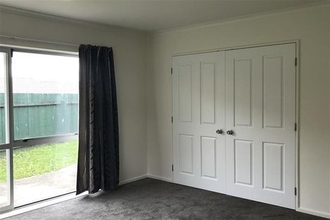Photo of property in 24 Pitt Avenue, Clendon Park, Auckland, 2103