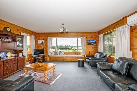 Photo of property in 587 Pleasant Point Highway, Levels, Timaru, 7975