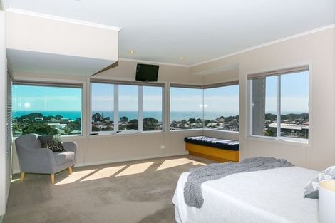 Photo of property in 374 Devon Street West, Lynmouth, New Plymouth, 4310