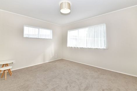 Photo of property in 96c Lakeside Drive, Orewa, 0931