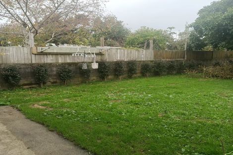 Photo of property in 16 Sutton Crescent, Hillcrest, Hamilton, 3216