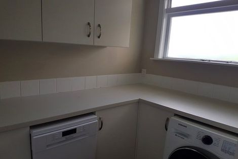 Photo of property in 10 Mcdonald Place, Awapuni, Palmerston North, 4412