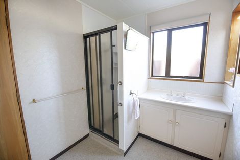 Photo of property in 64a Avondale Road, Taradale, Napier, 4112