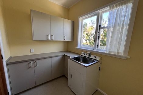 Photo of property in 168 The Ridgeway, Mornington, Wellington, 6021