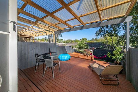Photo of property in 6/108 West Coast Road, Glen Eden, Auckland, 0602