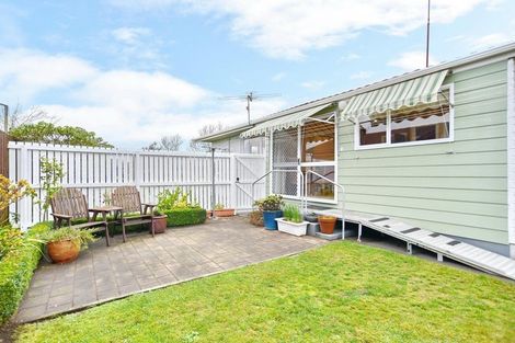 Photo of property in 2/1 Larkhill Place, Russley, Christchurch, 8042