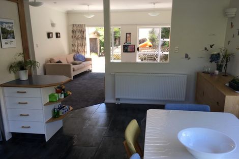 Photo of property in 3a Sydenham Street, Northland, Wellington, 6012