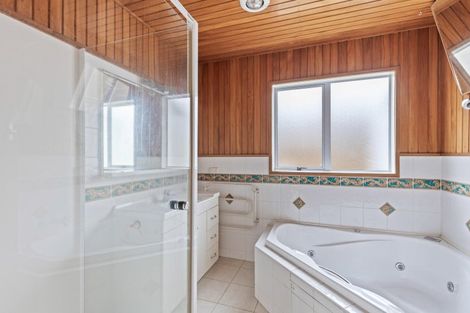 Photo of property in 208 Carrington Street, Vogeltown, New Plymouth, 4310